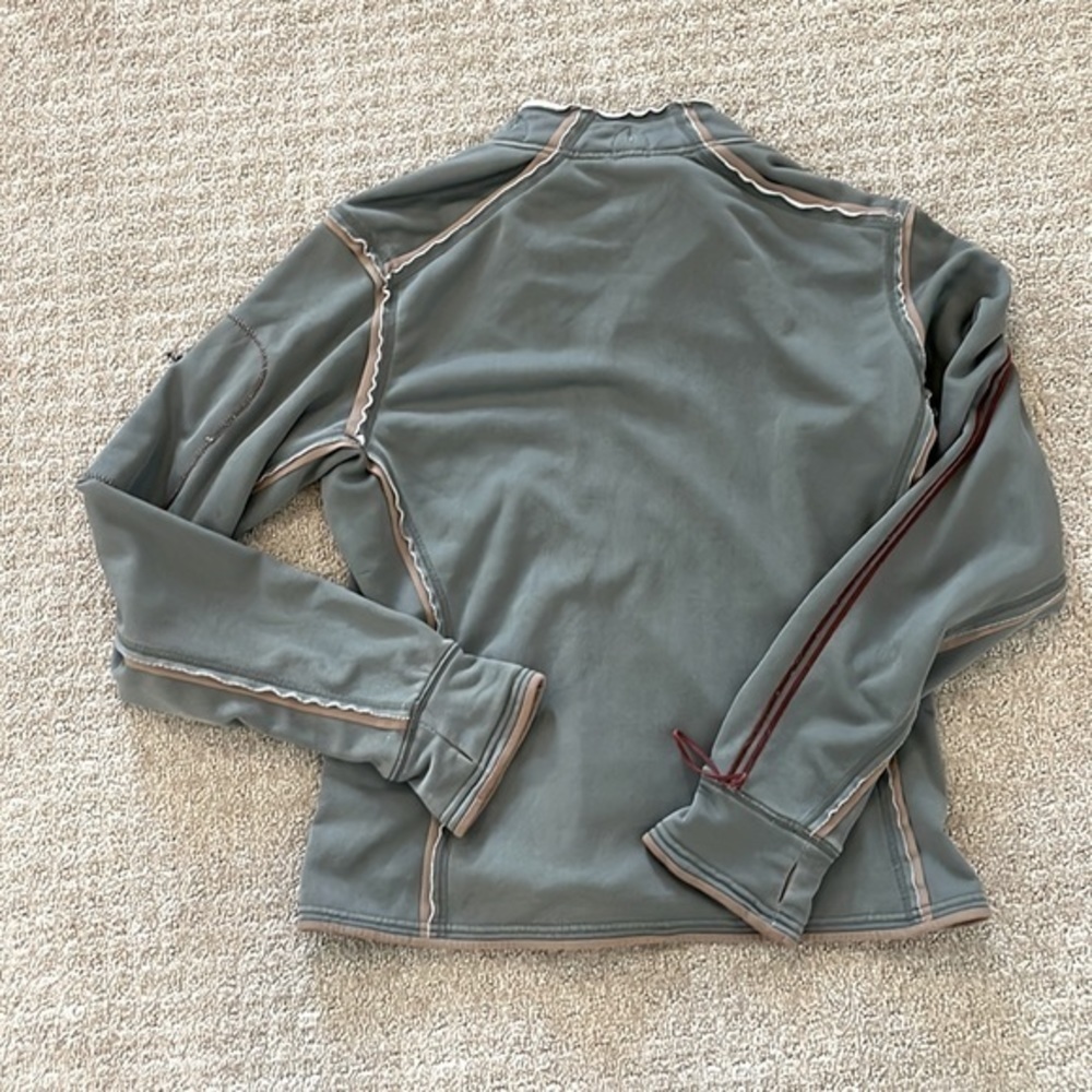 Mountain HardWear Raw Hem Distressed Zip Up Mock Collar Jacket - Picture 2 of 9